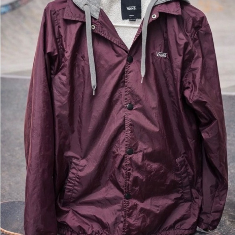 Vans Men's Hooded Riley Burgundy Coaches Jacket Size Small